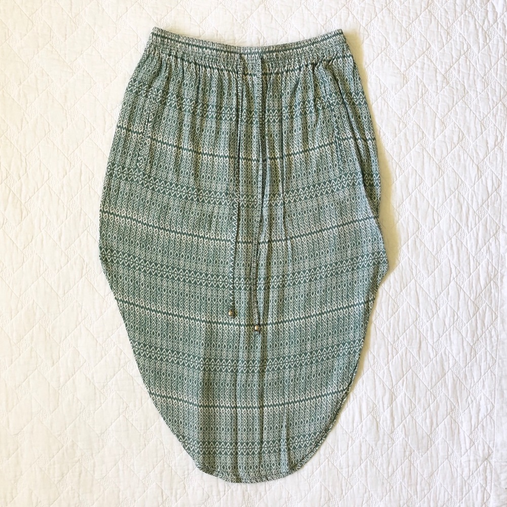 Manaola Skirt